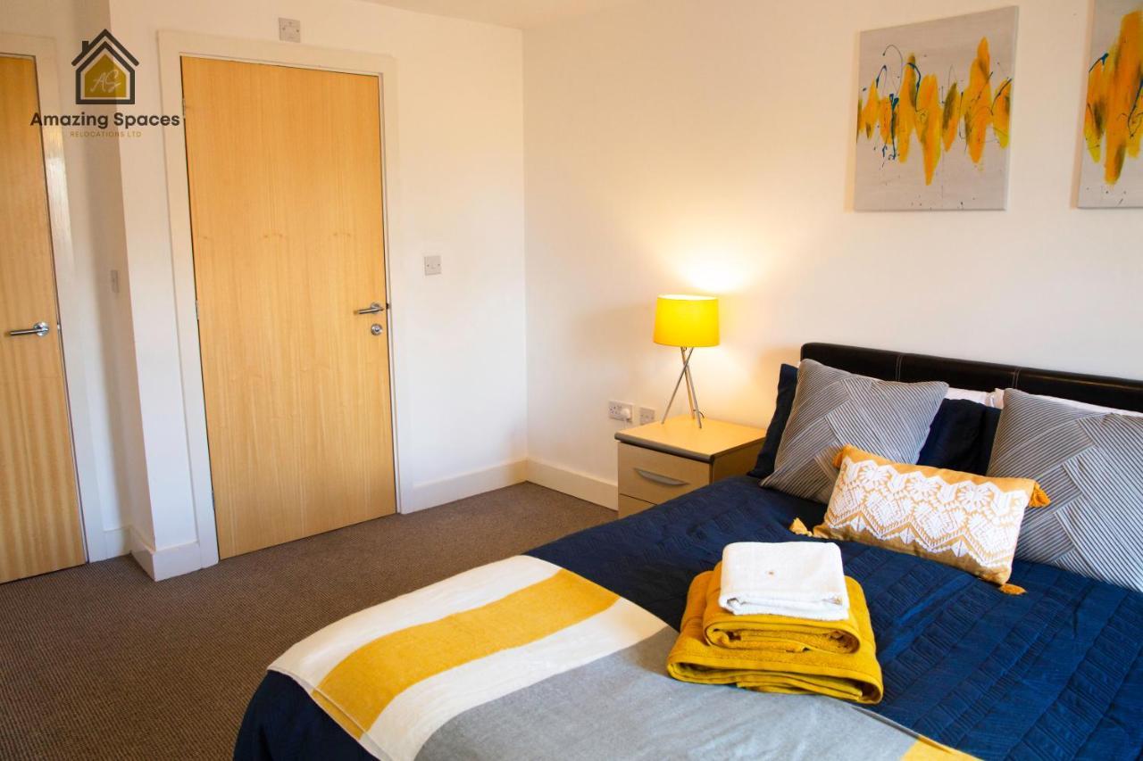 Executive 2 Bed Flat In Stockton Heath By Amazing Spaces Relocations Ltd وارينغتون المظهر الخارجي الصورة