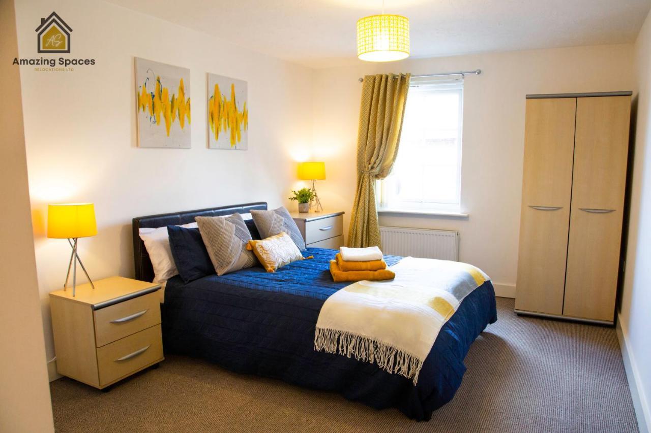 Executive 2 Bed Flat In Stockton Heath By Amazing Spaces Relocations Ltd وارينغتون المظهر الخارجي الصورة